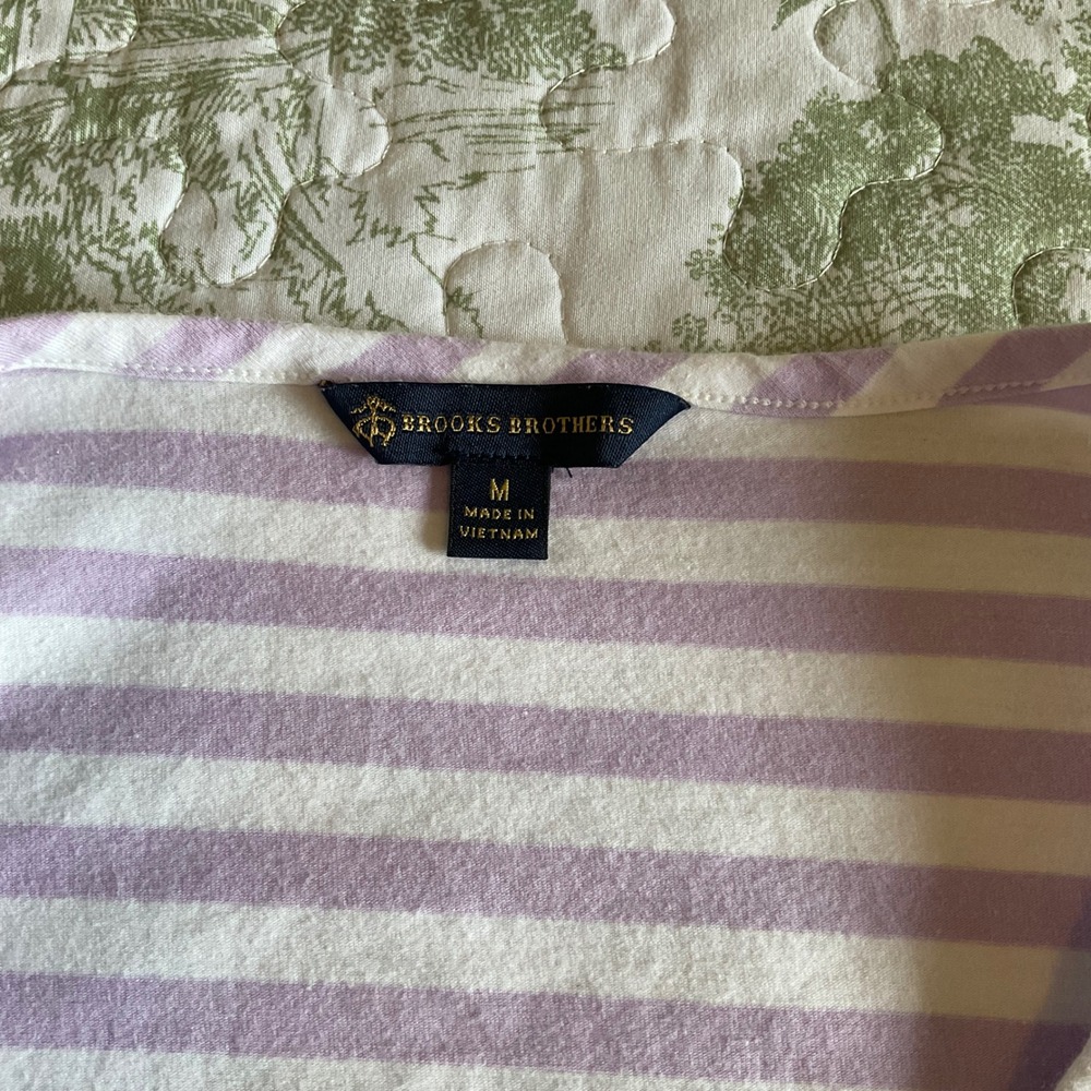 Brooks Brothers Womens V Neck T Shirt White Purple Striped Medium Cotton Tee - Picture 5 of 6